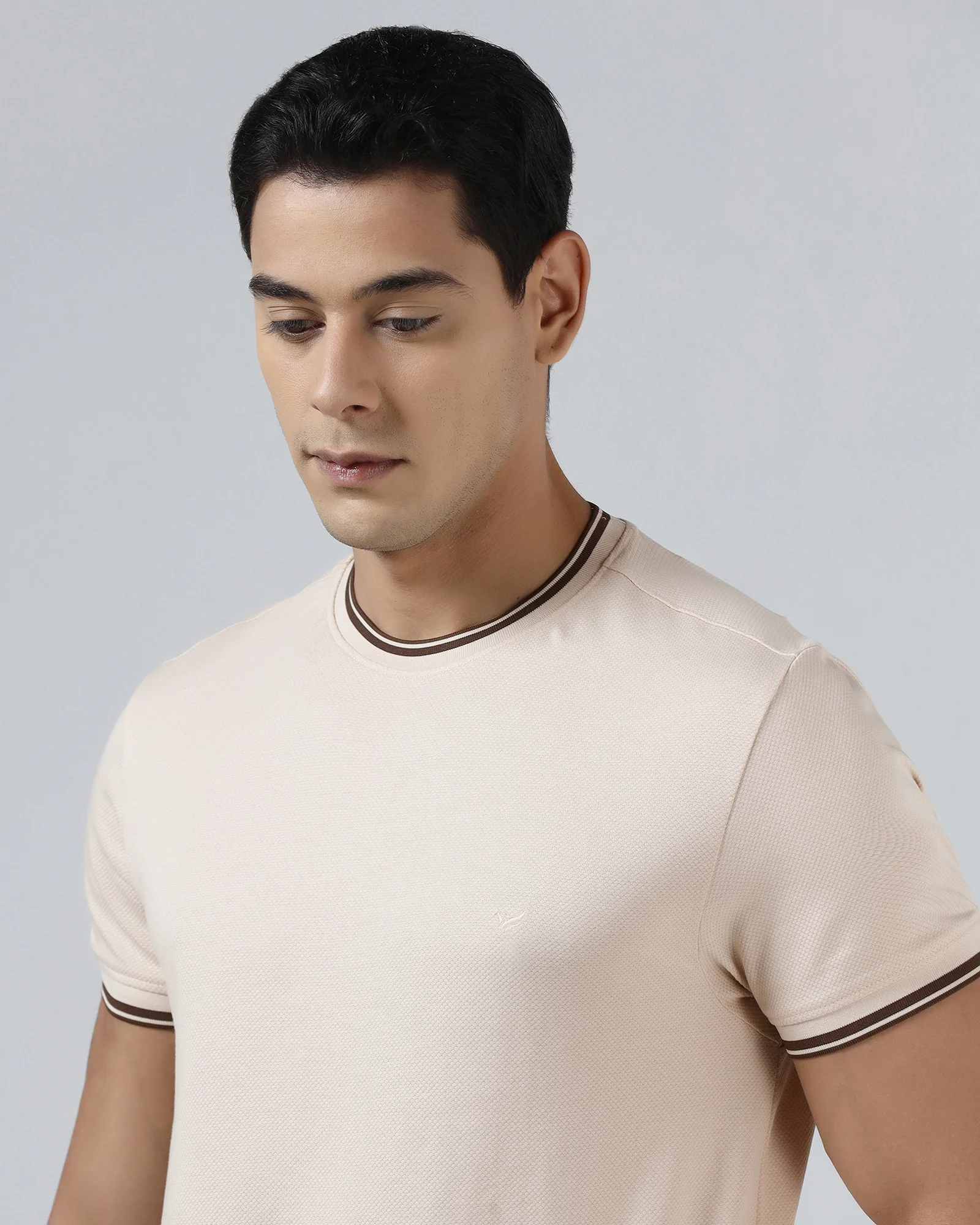 Beige Crew Neck Textured T-Shirt - Doloras - Image 4
