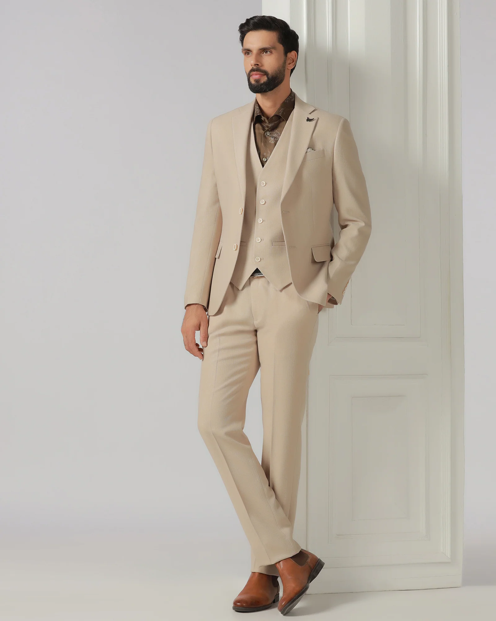 Beige Three Piece Textured Suit - Rotex - Image 9