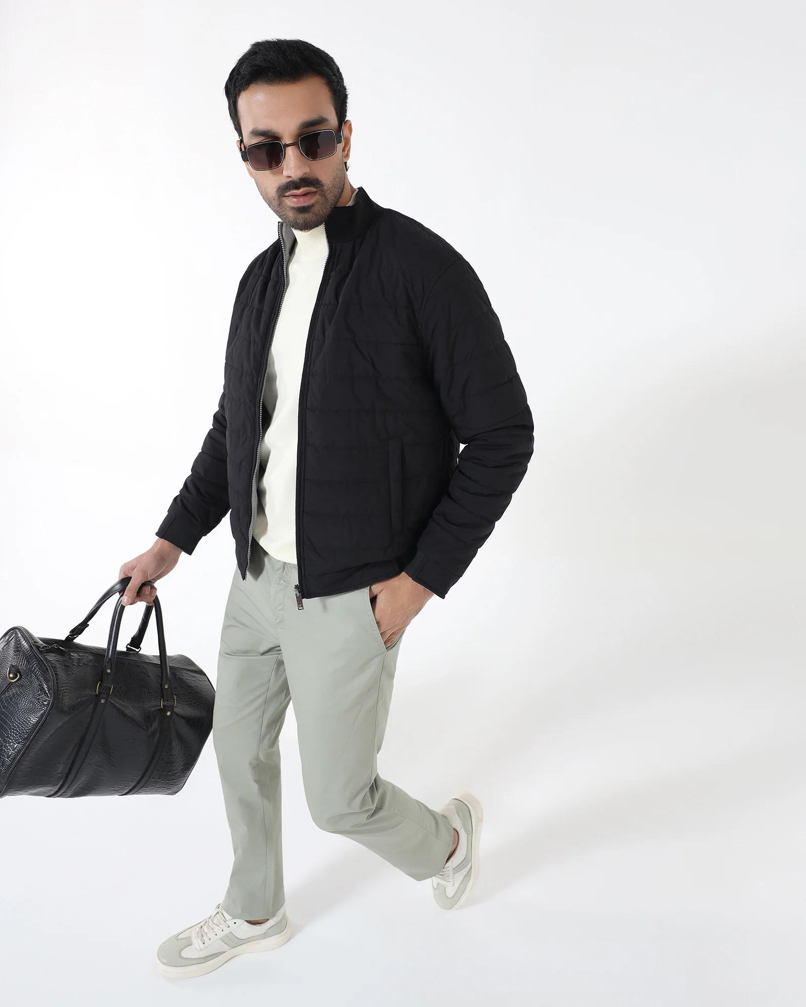 Black Reversible Solid Zipper Jacket - Fietro - Image 6