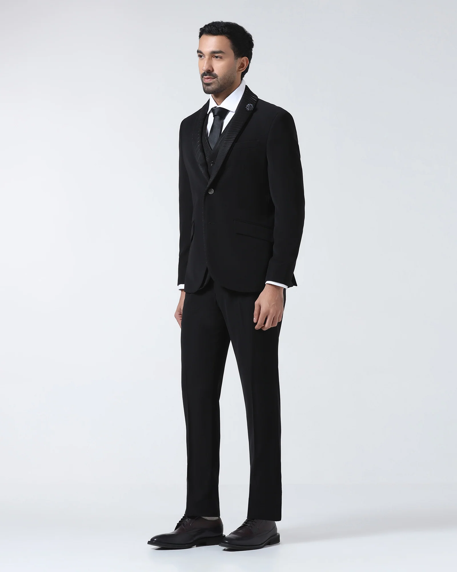 Black Three Piece Solid Suit - Erron - Image 3