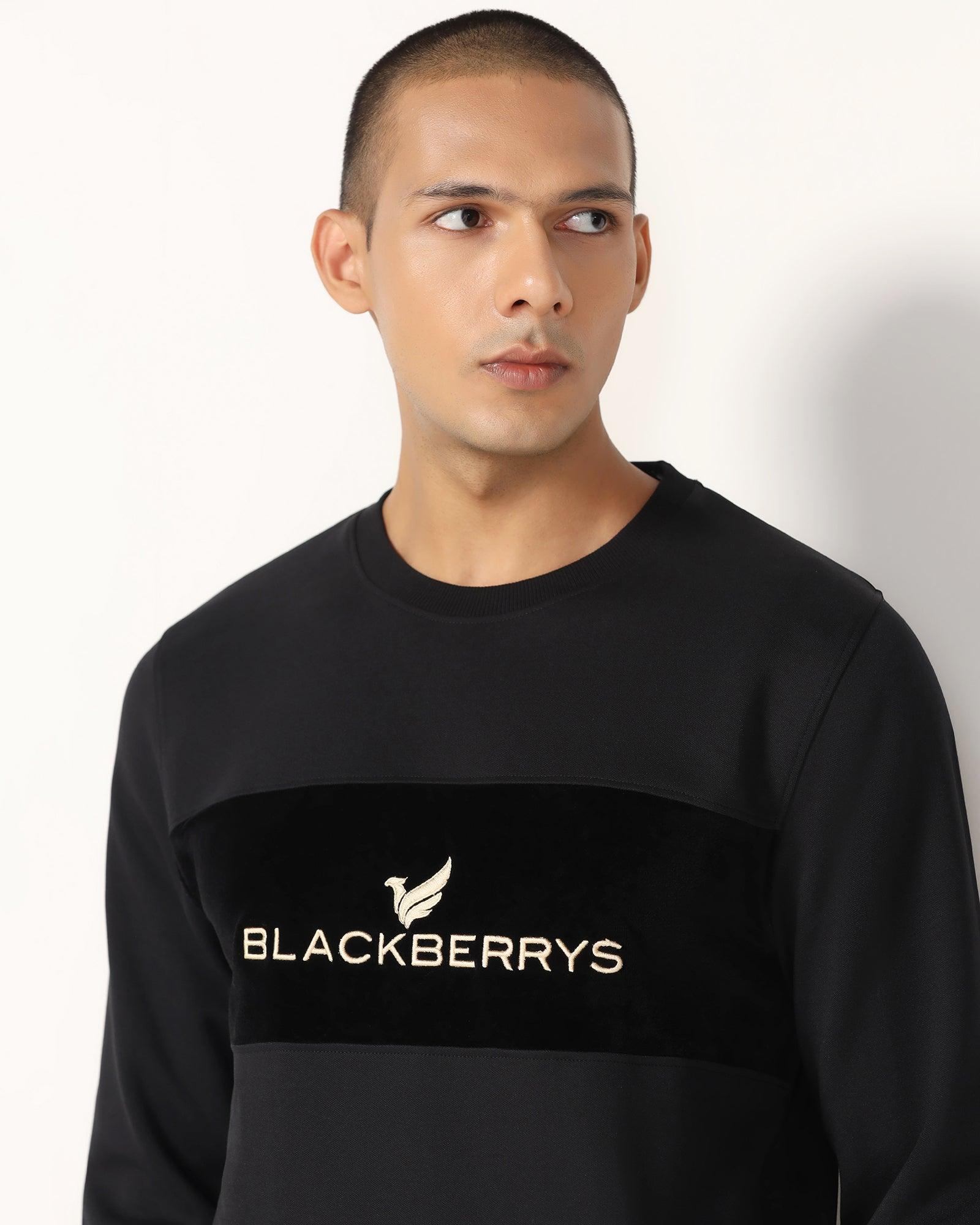 Crew Neck Black Solid Sweatshirt - Feb - Image 4
