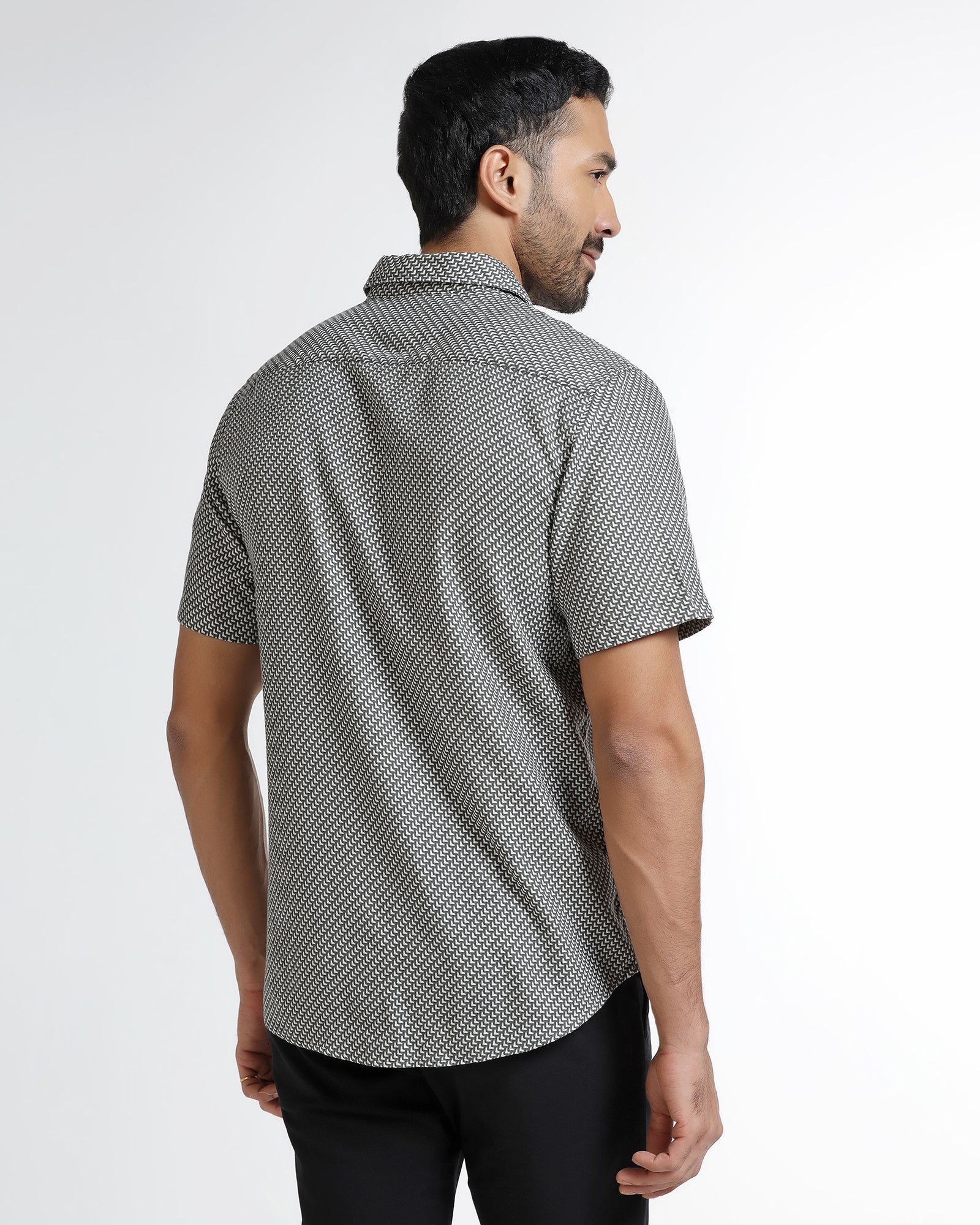 Grey Half Sleeve Textured Shirt - Durlan - Image 2