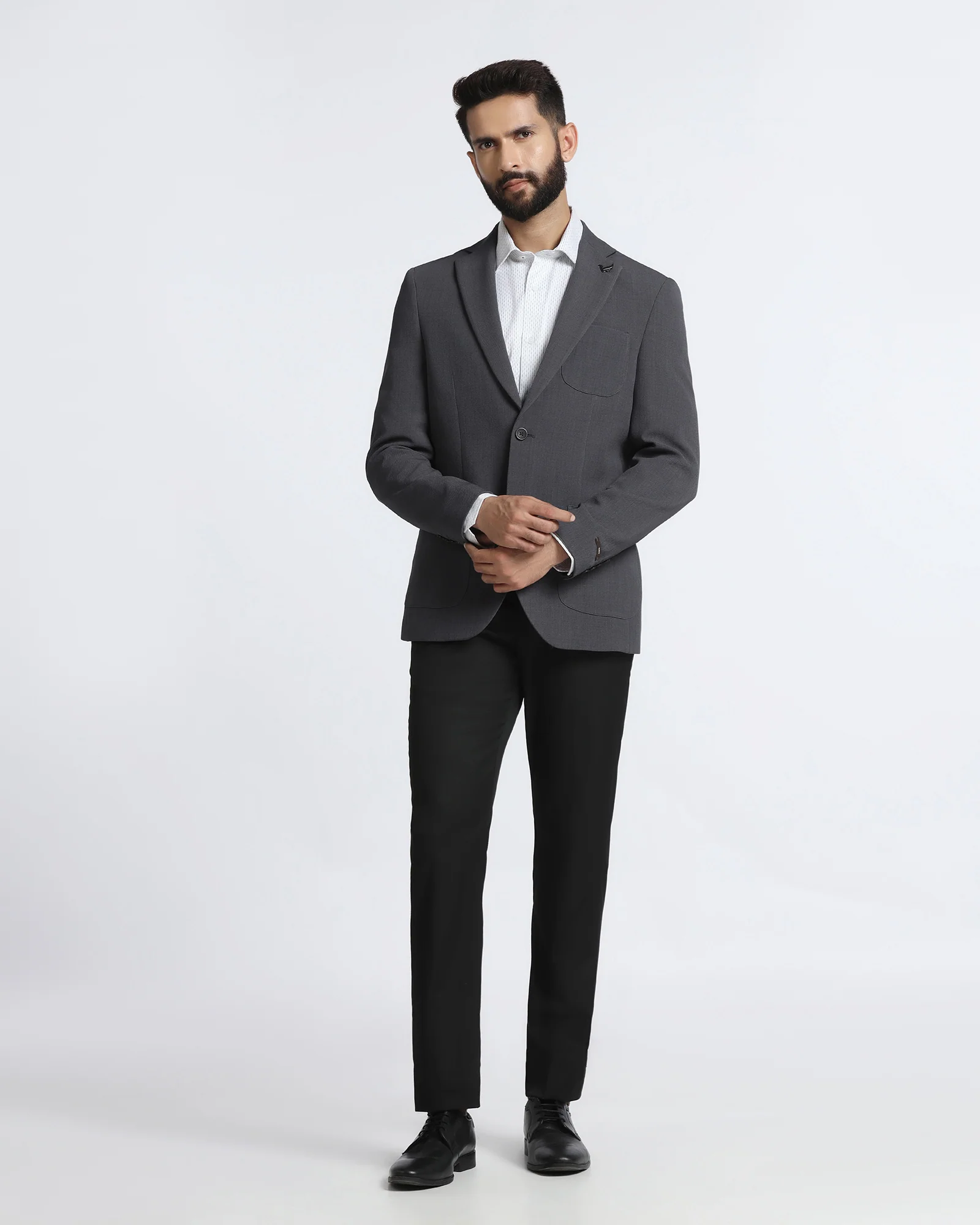 Grey Solid Blazer - Modelo - Image 3