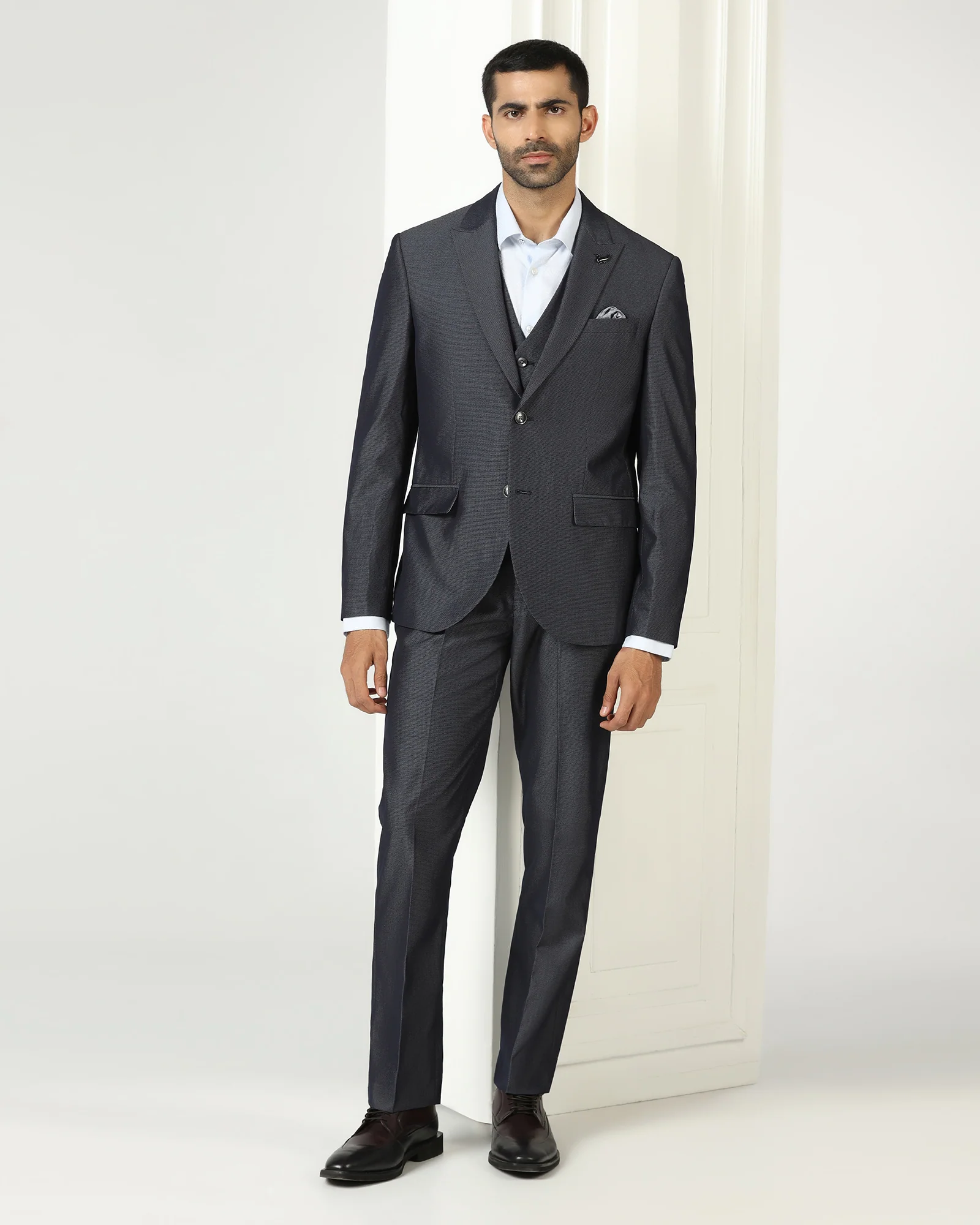 Grey Three Piece Textured Suit - Jiver - Image 8