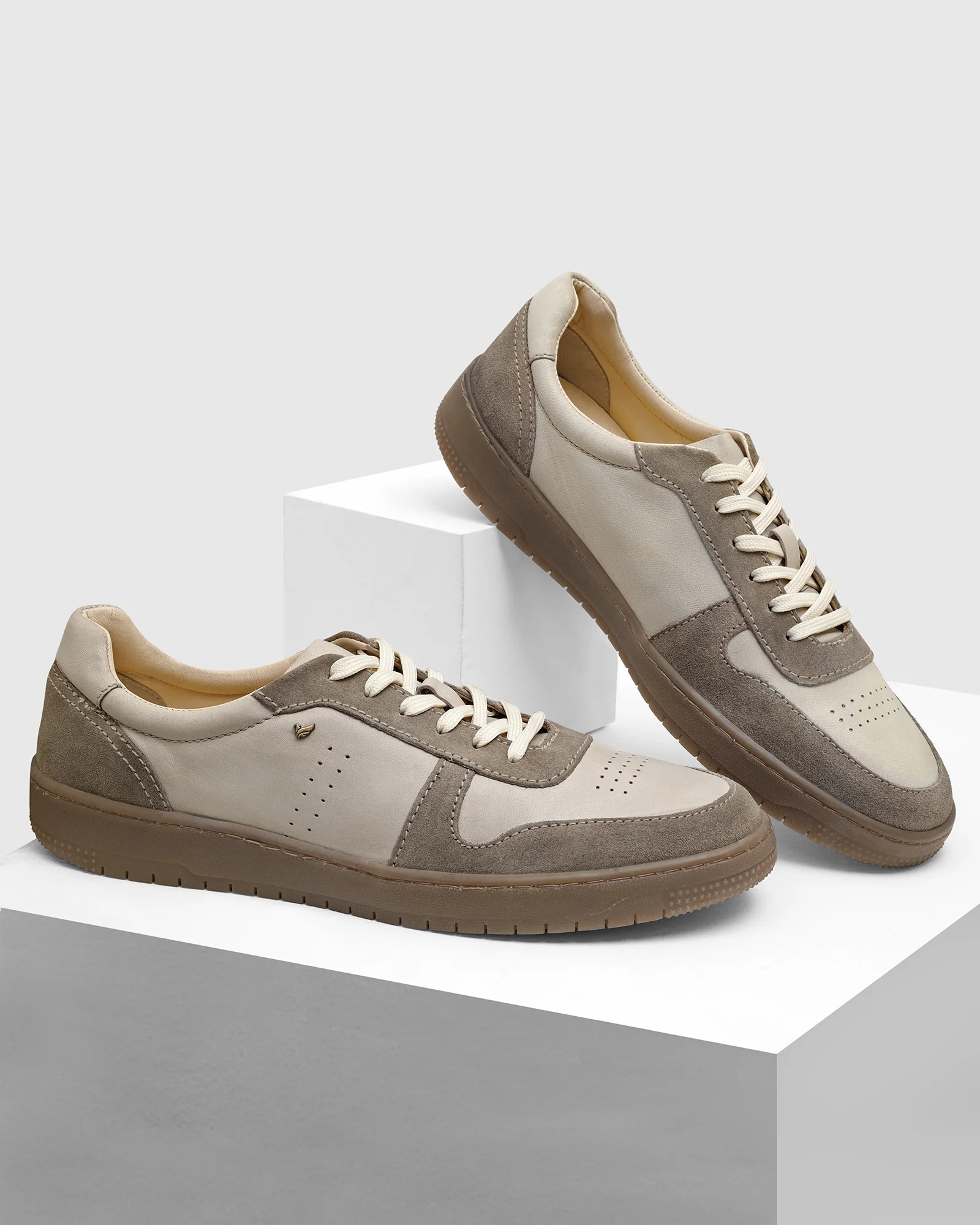 Leather Brown Solid Sneakers - Venice - Image 2