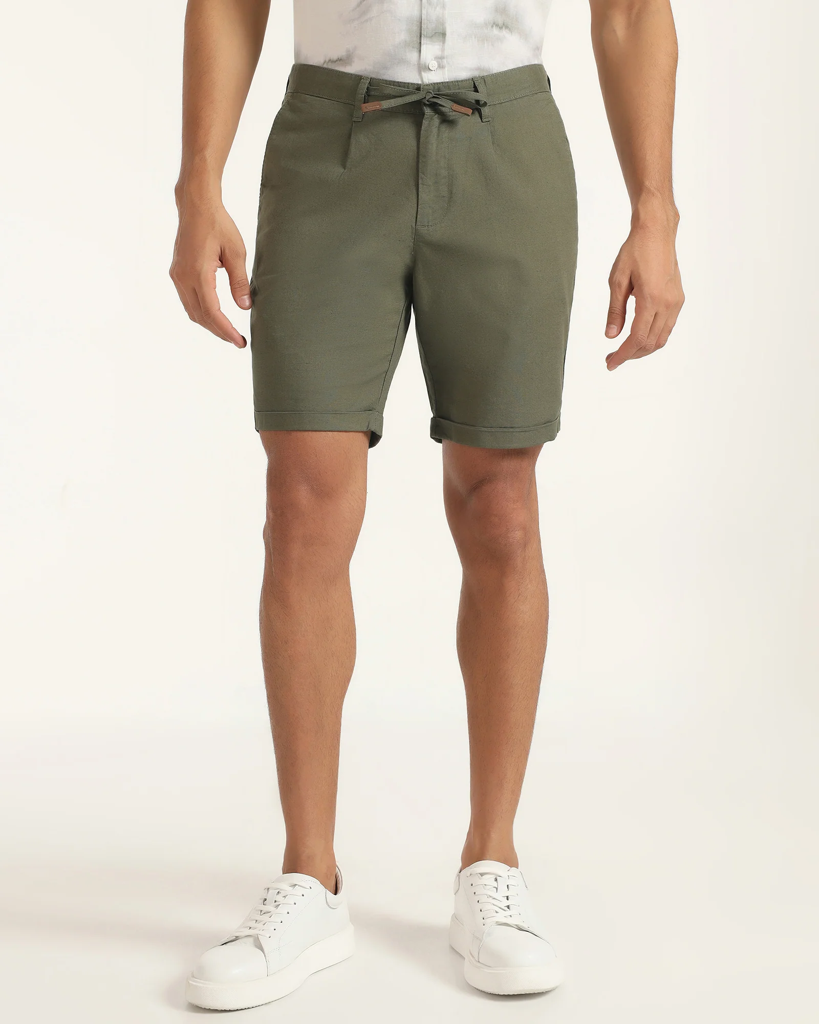 Linen Casual Olive Solid Shorts - Kat - Image 3
