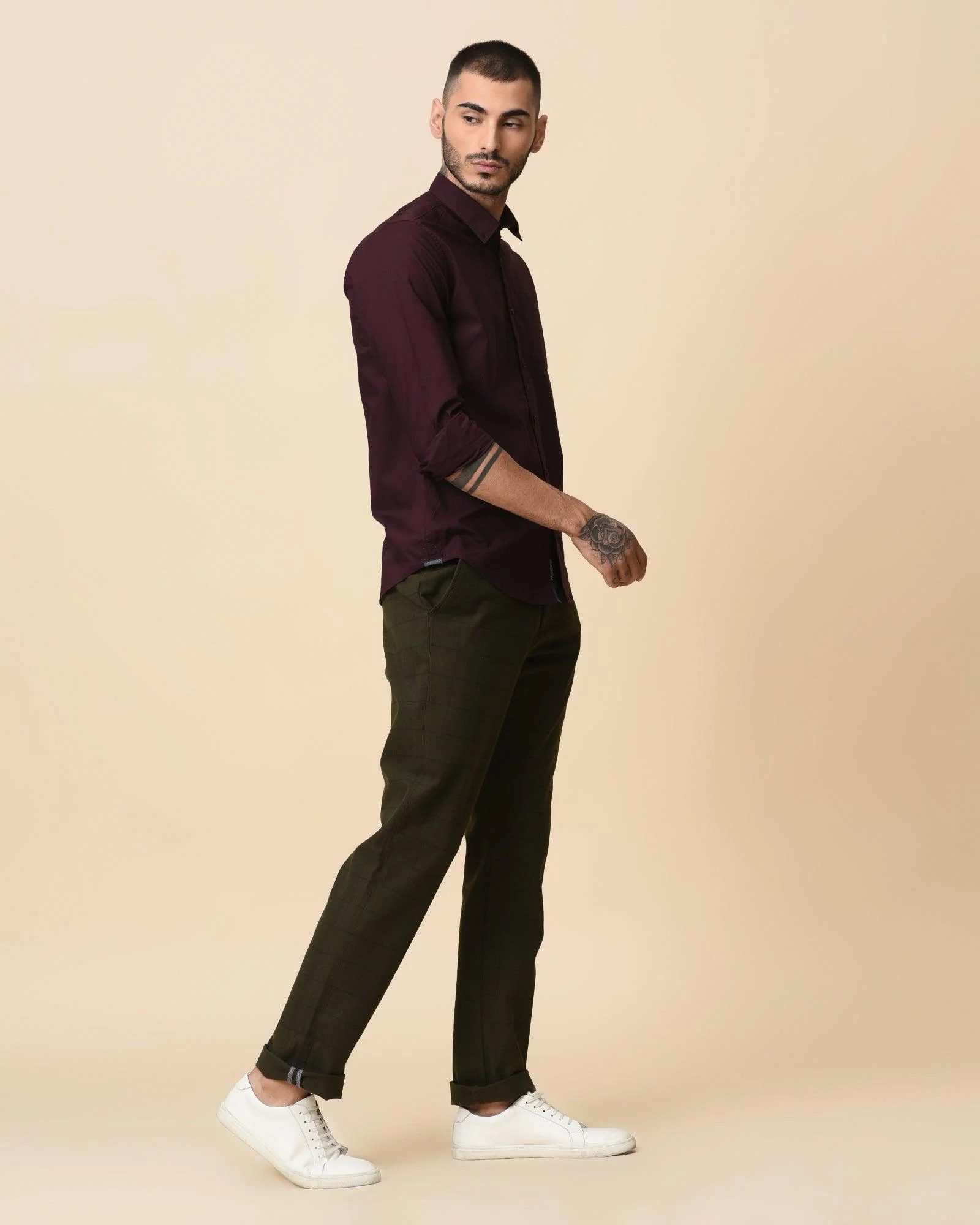 Straight B-90 Casual Olive Check Khakis - Loki