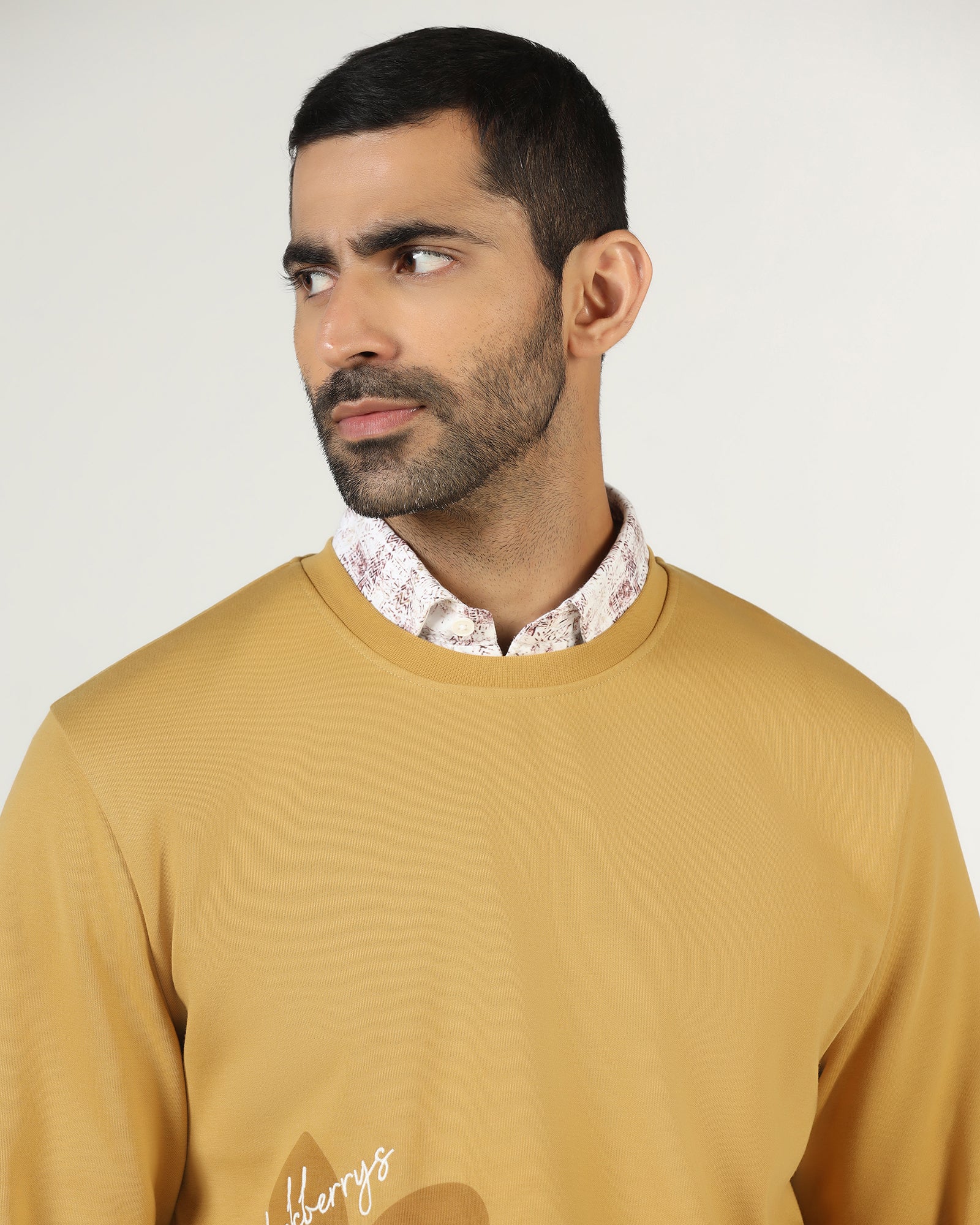 Mustard Crew Neck Solid Sweatshirt - Eve - Image 4