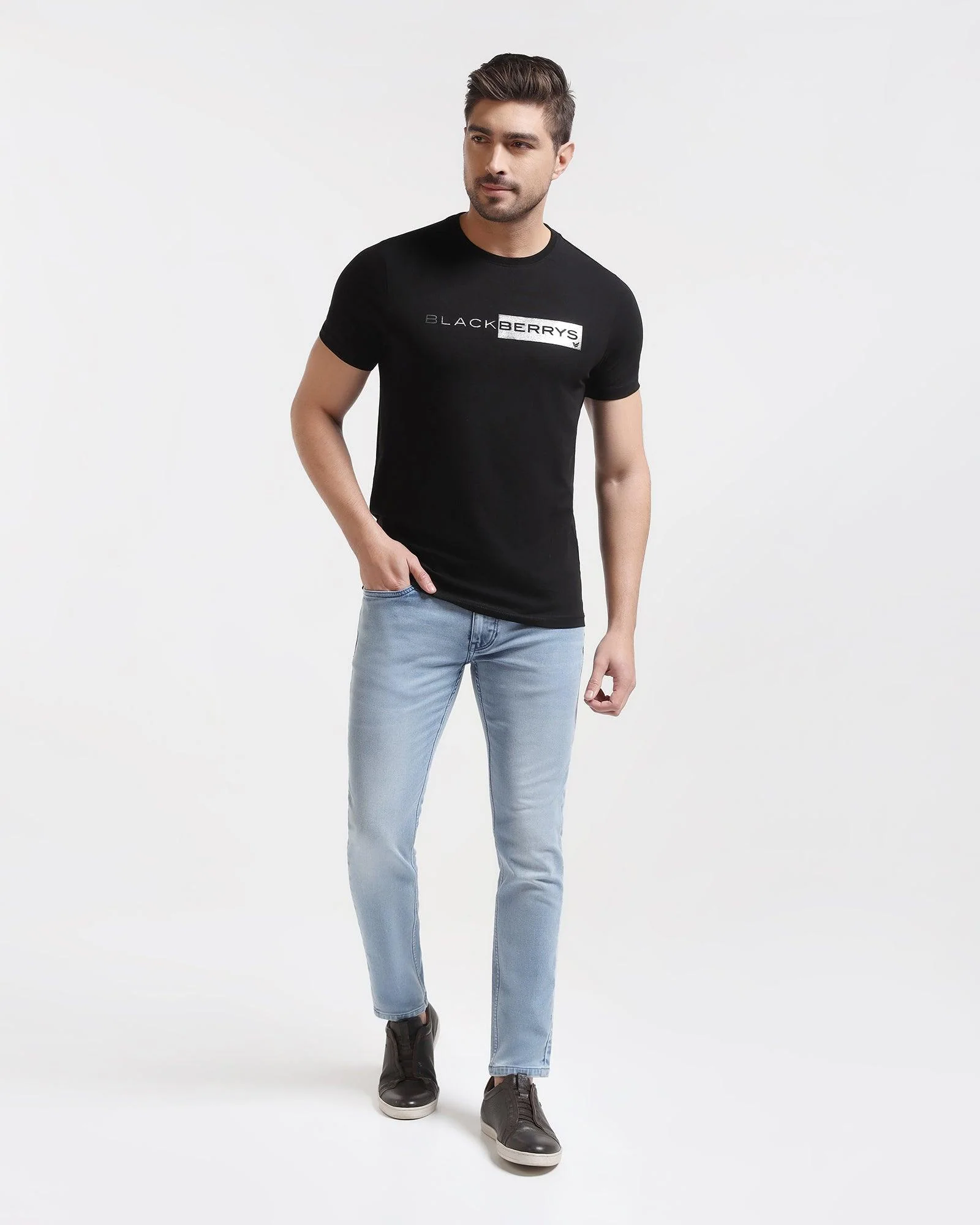 Crew Neck Black Solid T-Shirt - Salsa - Image 3
