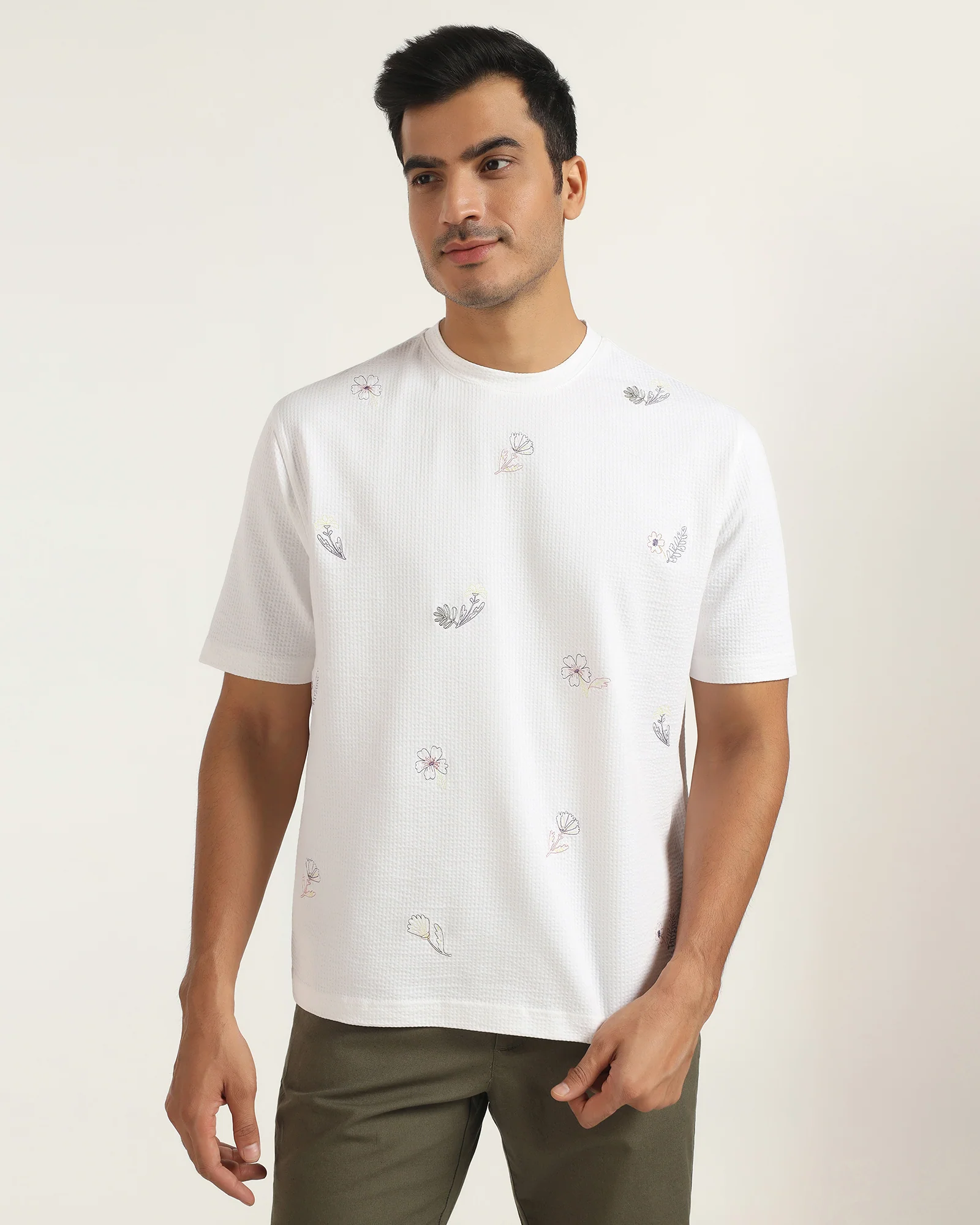 Crew Neck Off White Printed T-Shirt - Scribble - Image 8