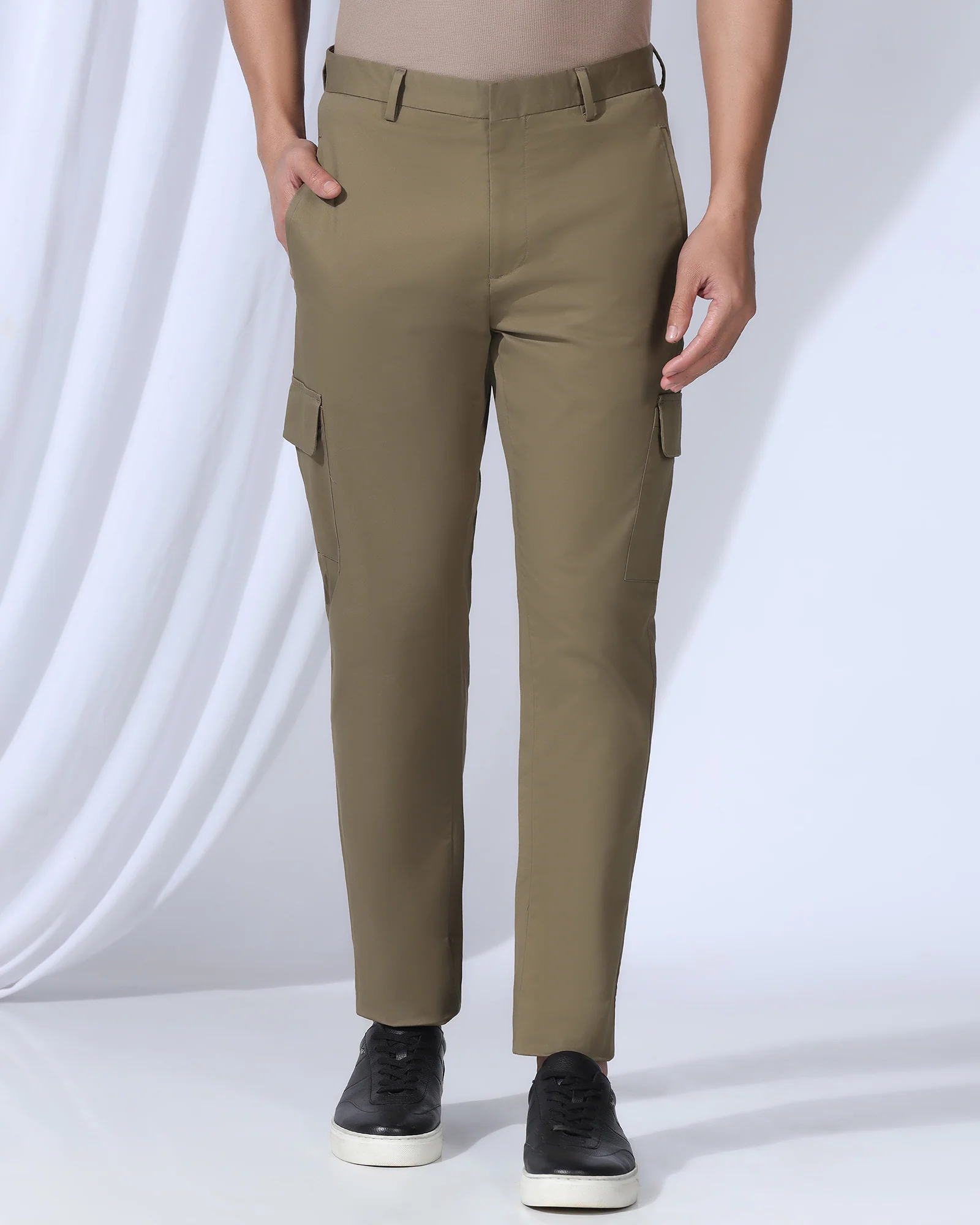 Sneaker Fit Casual Khaki Solid Khakis - Lite - Image 3