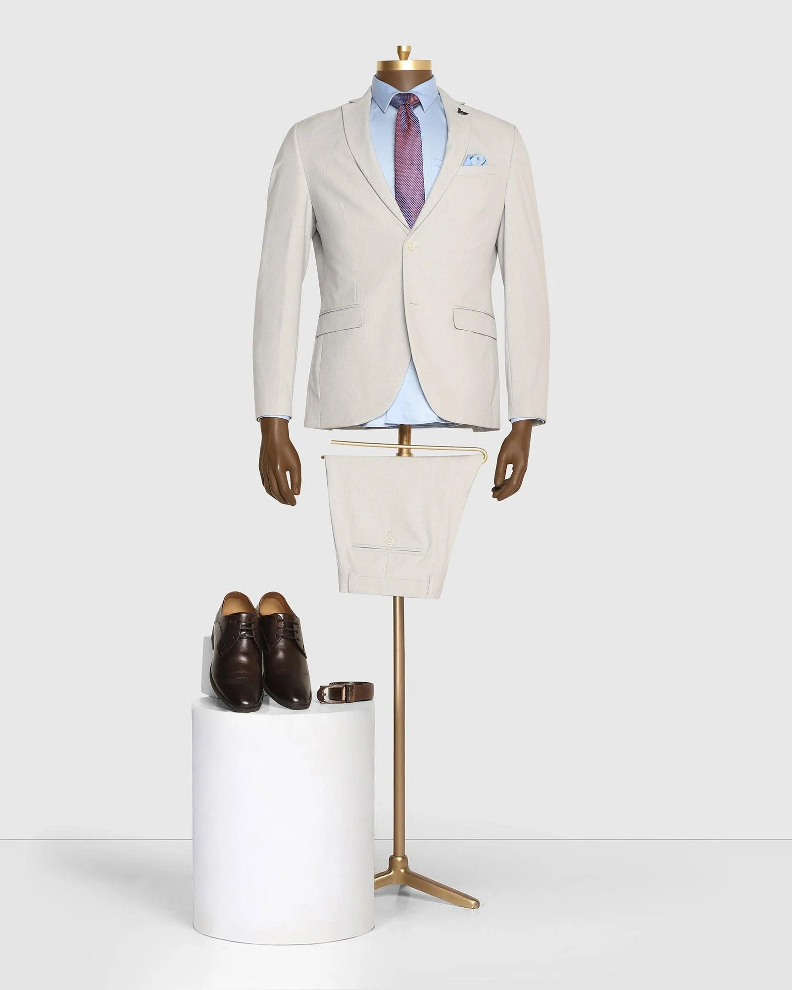 Two Piece Grey Textured Formal Suit - Games - Image 11