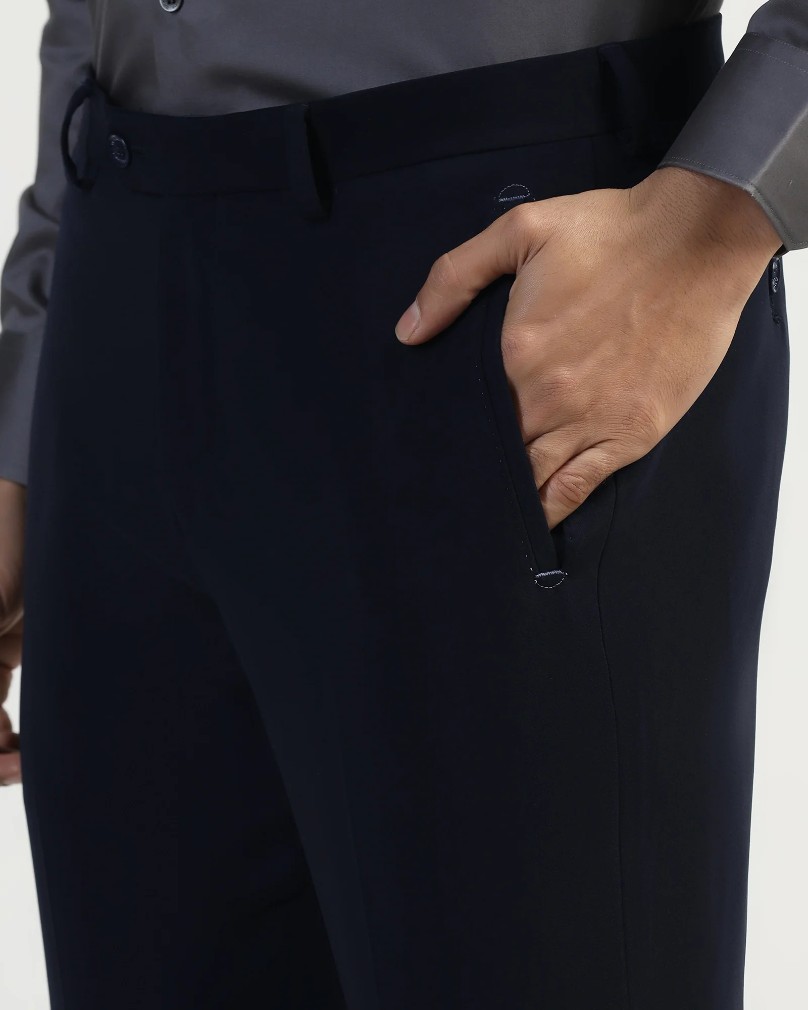 Two Piece Navy Solid Formal Suit - Weimer - Image 5