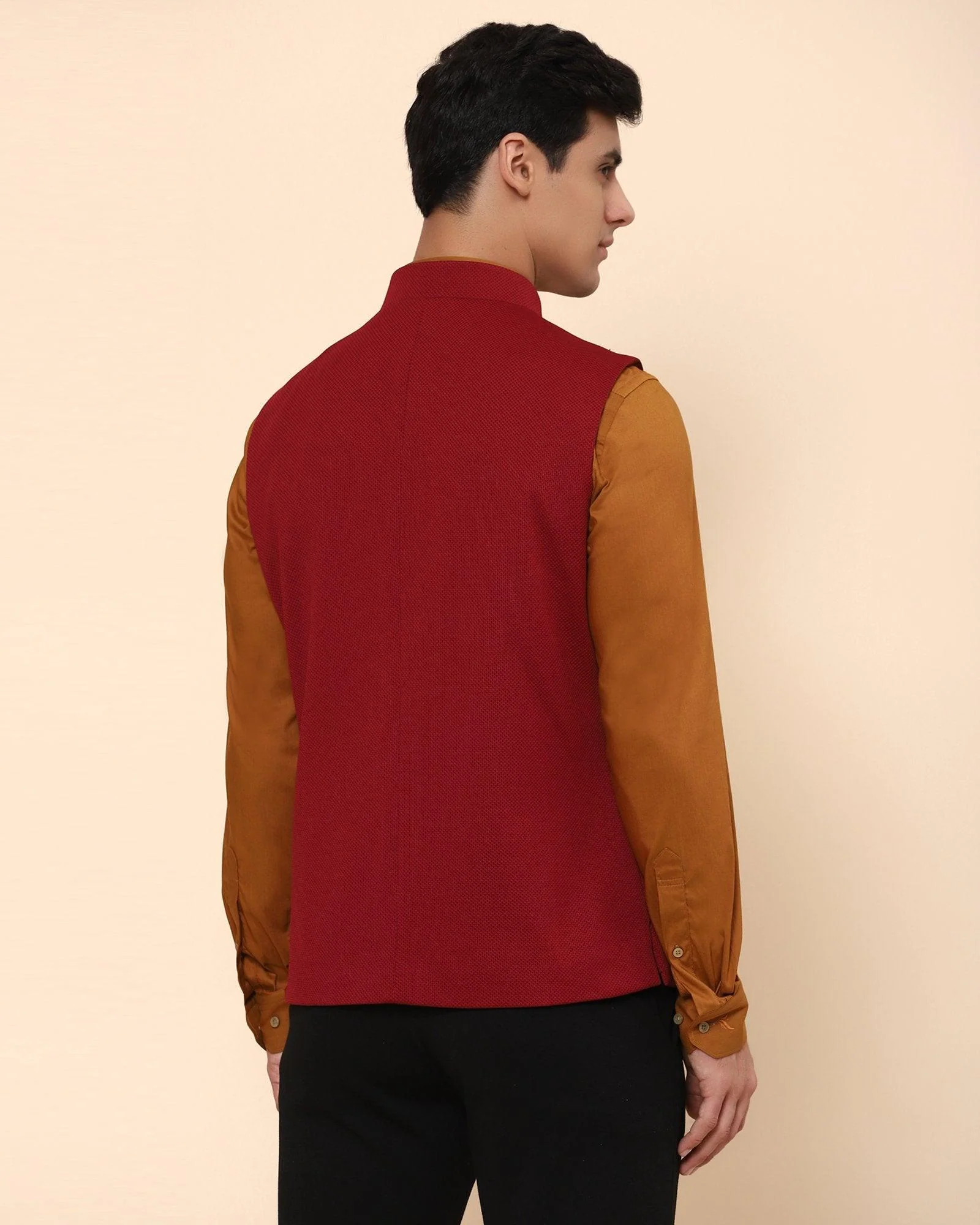 Bandhgala Formal Red Textured Waistcoat - Vann - Image 2